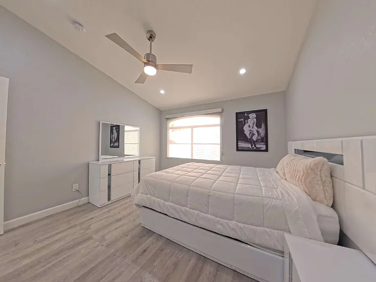 5415 W Harmon Ave #2137 — Photo 25