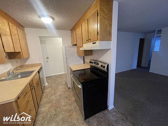 3rd image of 1502 S 10th Ave APT 10