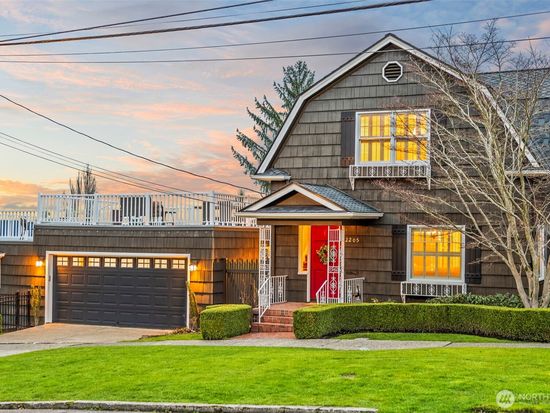 2205 N Tacoma Avenue, Tacoma, WA 98403