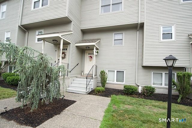 1st image of 40 Cornerstone Court #31