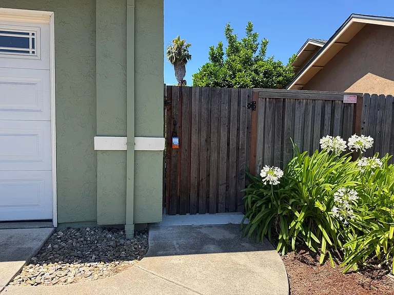 1220 Monte Vista Ct #B — Photo 34