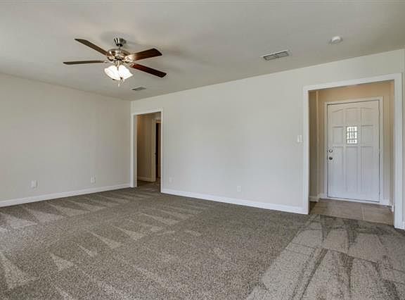 5th image of 1708 Meadow Creek Dr