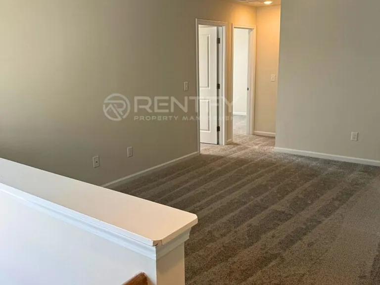 2802 Legacy Ridge Ln — Photo 18