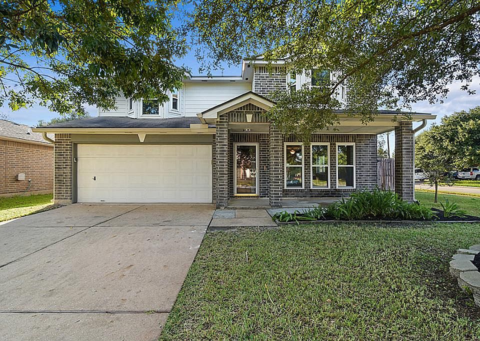 1st image of 18035 Heron Forest Ln