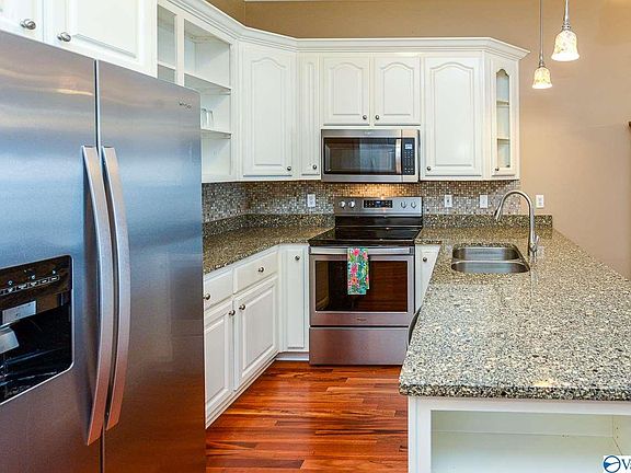 5th image of 6122 Bay Village Dr APT 305