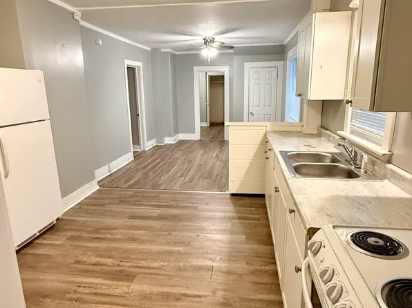 81 Willow St #1, Augusta, ME 04330