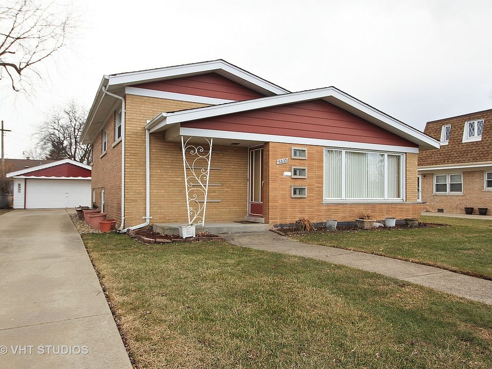 1st image of 5537 Oak Center Dr