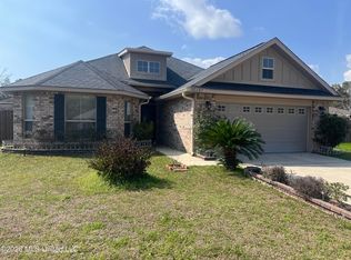 16487 Crestwood Ct, Gulfport, MS 39503
