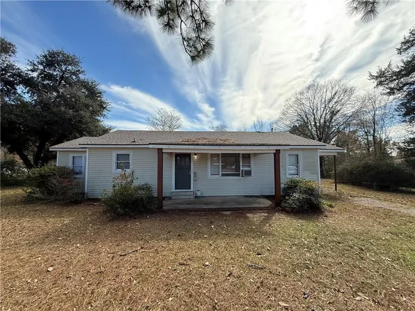 104 Shepherd Dr, Pineville, LA 71360