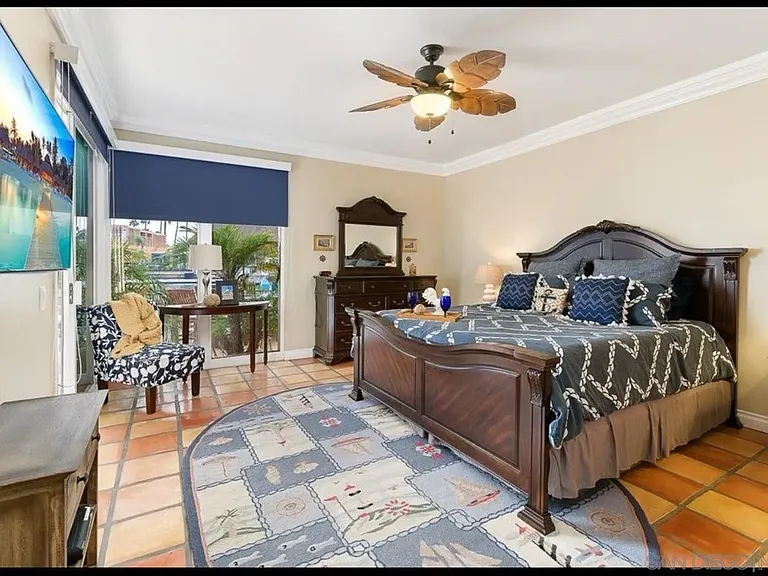 41 Kingston Ct — Photo 6