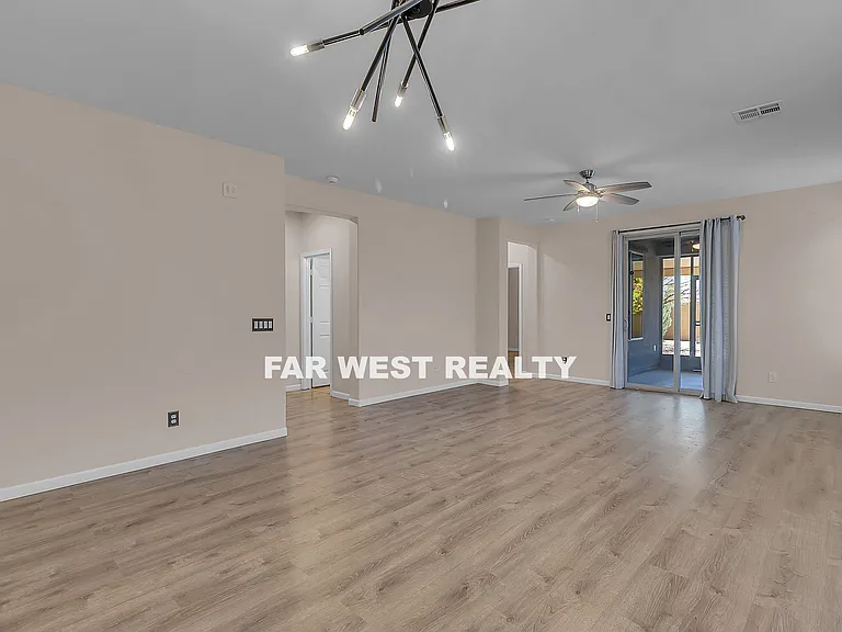 8225 N Whistling Acres Way — Photo 6