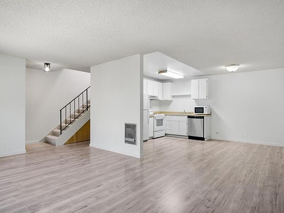 2nd image of 490 Auburn Way APT 12