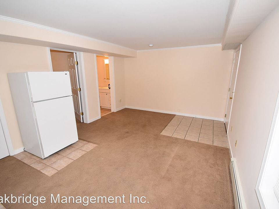 2nd image of 27A Pearl St