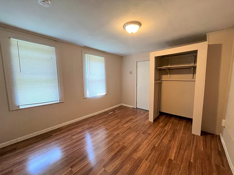 46 Old Amherst Rd #4 — Photo 4