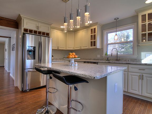 New Granite Maple Kitchen
