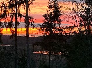 10102 Jensen Rd E, Eatonville, WA 98328