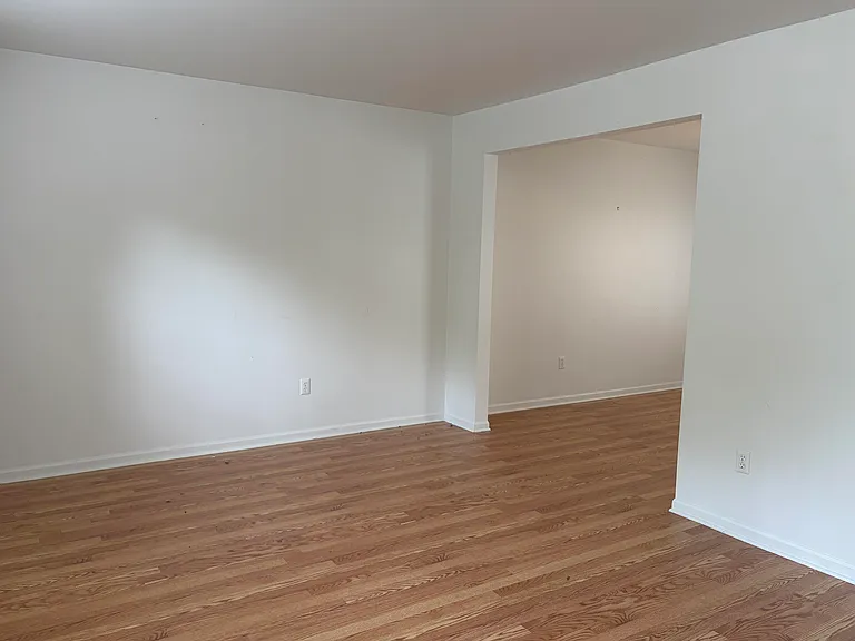 4171 Inglewood Dr — Photo 4