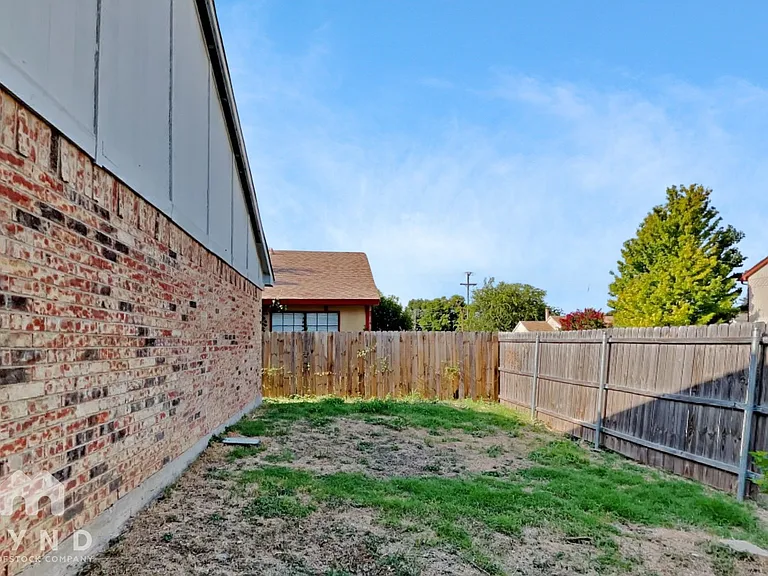 6708 Oriole Ct — Photo 19