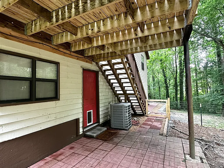 6539 Cedar Mill Cv — Photo 12