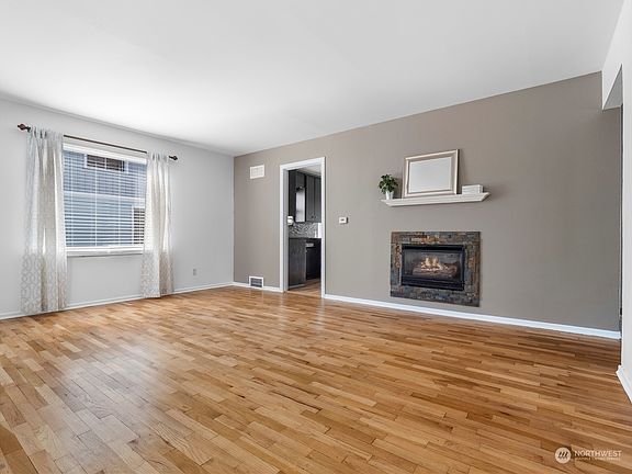 2nd image of 8715 Lawndale Avenue SW