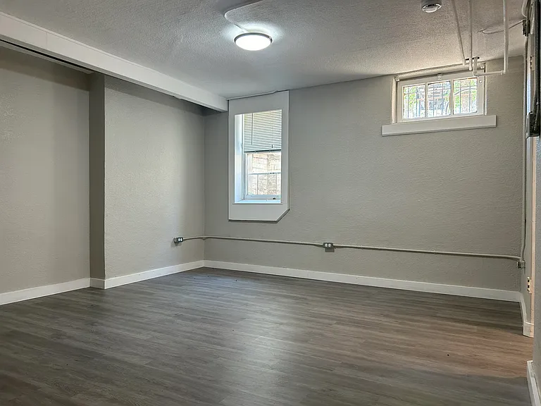 1249 York St #B2 — Photo 9