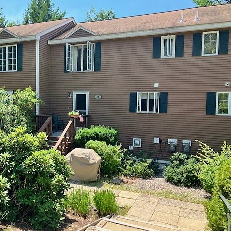 1st image of 28 Antler Ct