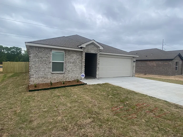 11 Vineyard Dr — Photo 3