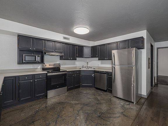 4th image of 27 3rd St #203