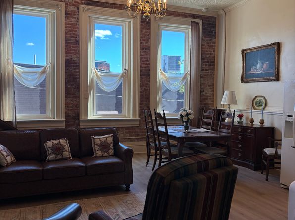 4 W Main St #2