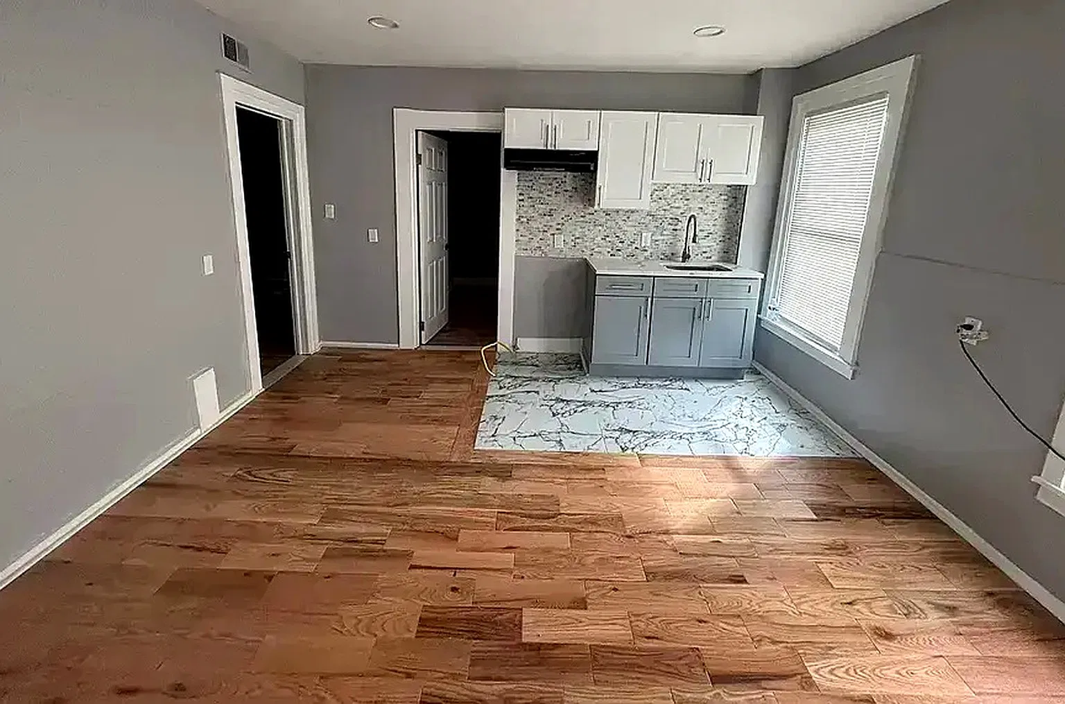 2 bed, 900 sqft, $1,650 — Photo 3