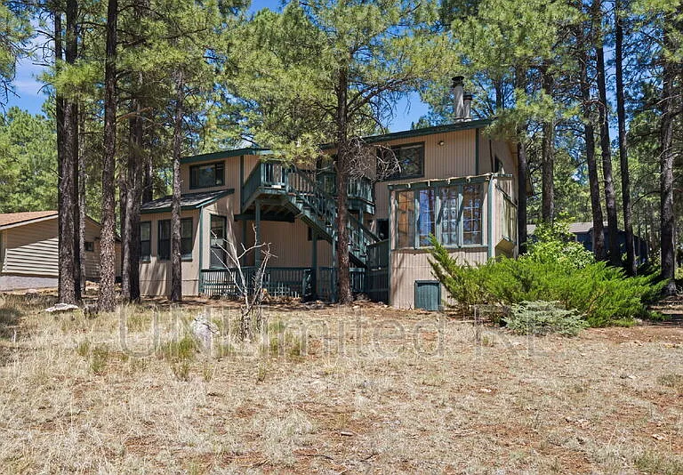 1410 N Inverrary Way — Photo 4