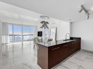 465 Brickell Ave APT 4003, Miami, FL 33131