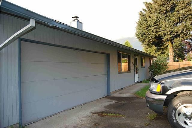 1st image of 13812 NE 49th St