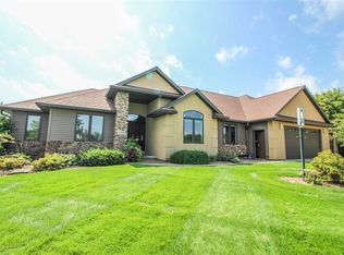 7205 Moraine Valley Ct, Stevens Point, WI 54482