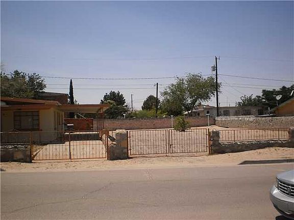 2nd image of 138 Mimbre Dr