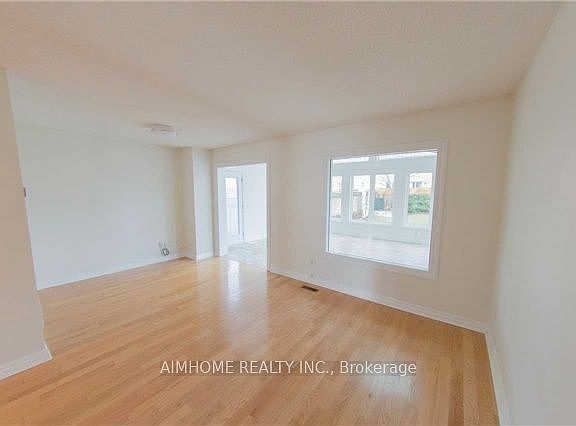 5th image of 1613 Parish Ln