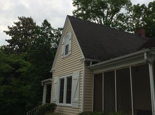 1313 Hodges St, South Boston, VA 24592