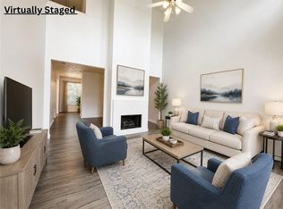 109 Oak Green Dr, Lawrenceville, GA 30044