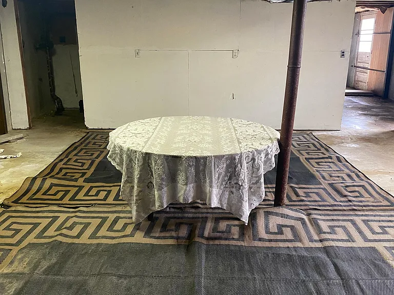 Basement craft area