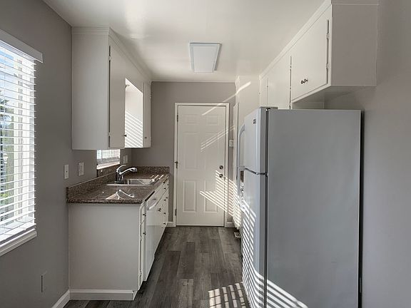 3rd image of 2858-2860 Brookdale Ave #2860-C