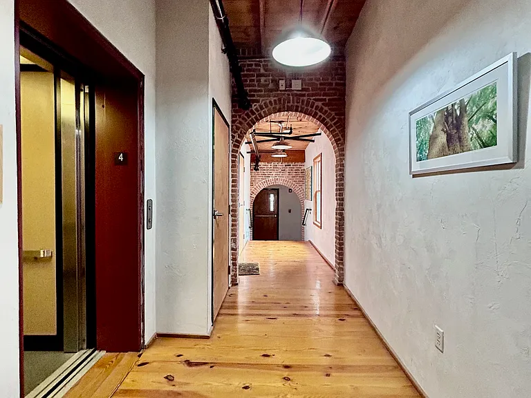 407 Pine St #304 — Photo 28