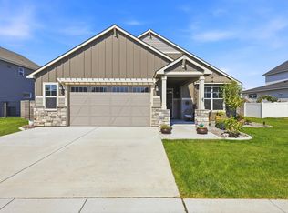5050 Smitty Dr, Richland, WA 99352