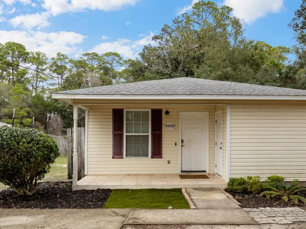 5668 Charter Cir, Gulf Breeze, FL 32563