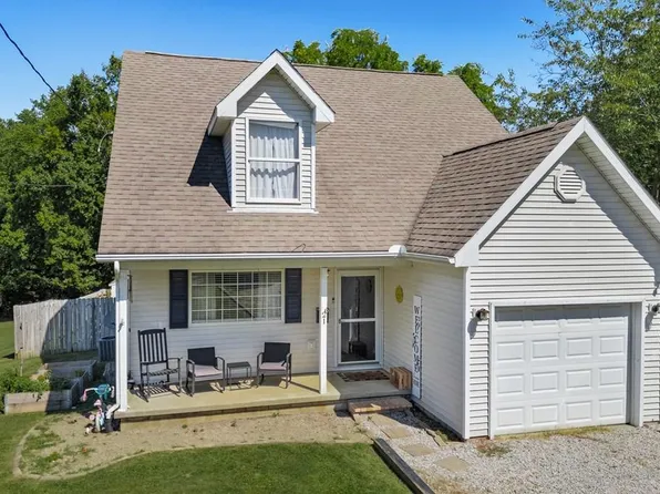 921 Forest Dr, Mansfield, OH 44905