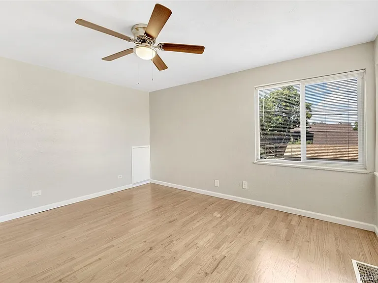 3451 N Cook St — Photo 35