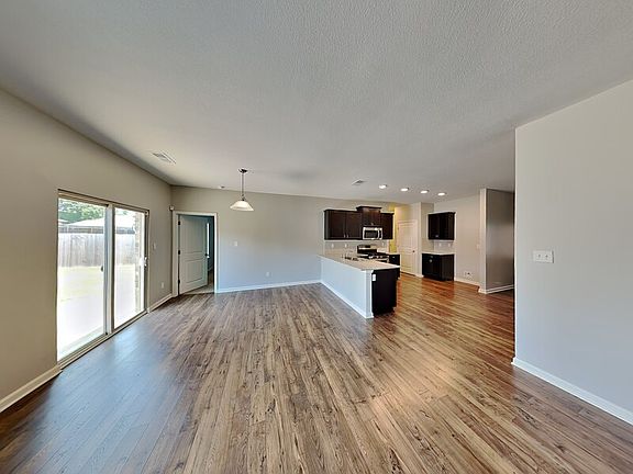 3rd image of 235 Vivian Way
