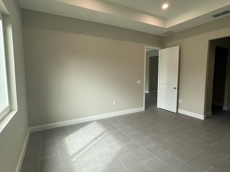 11 Corona Ct — Photo 19