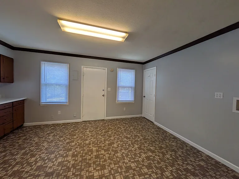 1107 NW Van Buren St — Photo 10