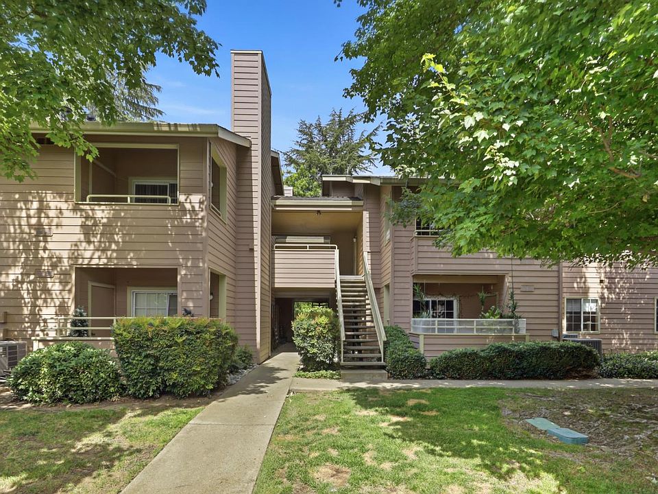 1st image of 11150 Trinity River Dr APT 74