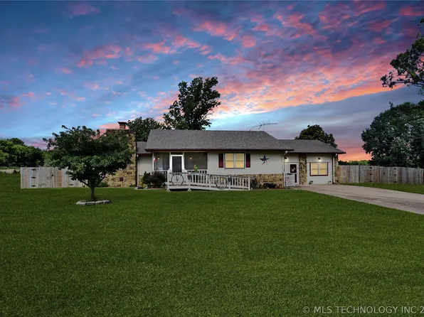 1101 N Taylor Ave, Wagoner, OK 74467
